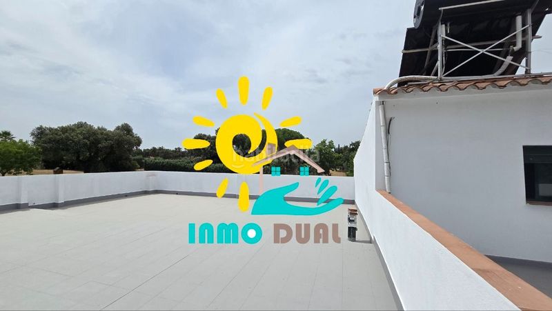 Foto c7ea6f60-9398-4a29-b30f-a3970d232e3d. Terreny residencial a Dehesilla de Calamón - Campomanes Badajoz