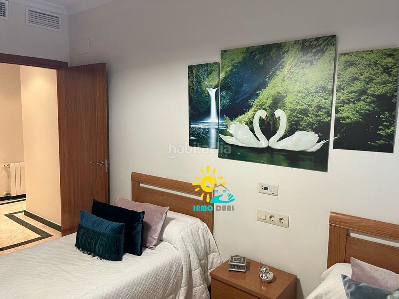 Foto 5a6314ac-edac-4595-b99d-aa765000a091. Casa con riscaldamento parcheggio piscina in Golf Guadiana Badajoz