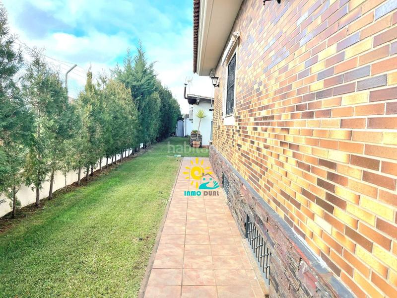 Foto b9b45593-acc1-4685-ba3c-db3240548fb6. Casa con riscaldamento parcheggio piscina in Golf Guadiana Badajoz