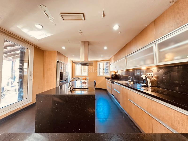 Foto aac9f5cf-1d4d-4e56-9306-2fcc5b2eeae8. Chalet mit heizung parking pool in Entrepinos Eliana (l´)