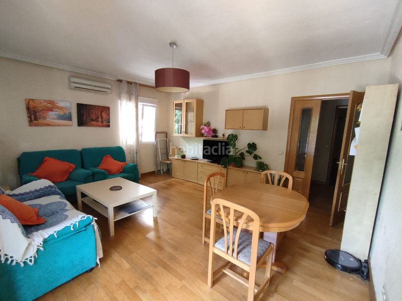 Foto c6139530-2f2a-4ae8-8b1c-71ed0f726a54. Rent flat with heating in Universidad Getafe