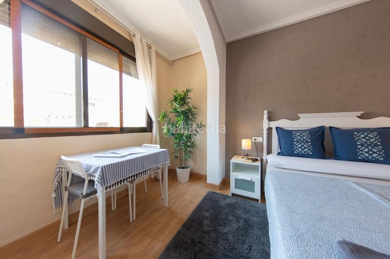 Foto a1a339fe-203d-4d9a-83c5-afe18ab2f894. Casa adosada chalet adosado en venta . en El Moncayo - El Pòrtic Guardamar del Segura
