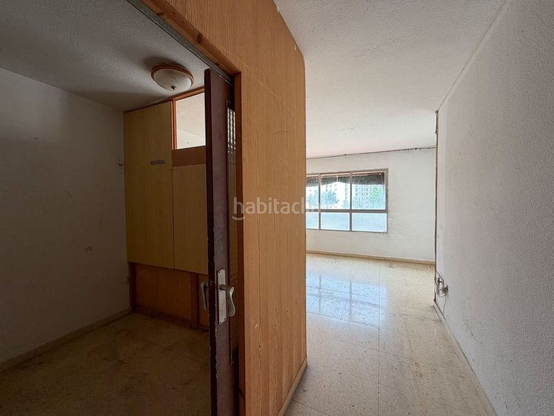 Foto 7138a5dd-72ed-4aaa-98c5-284c4c410df0. Apartament amb calefacció piscina a Levante Alto Benidorm