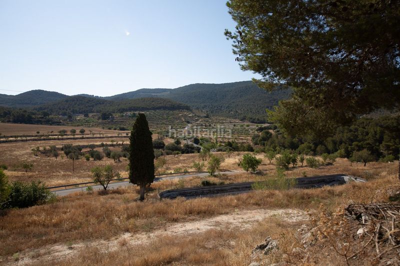 Foto ac0a5c28-1c1b-4474-b586-2bf31e97df19. Masia amb calefacció a Torre de les Maçanes (la)