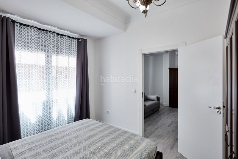 Foto ecfcc84b-9b48-4179-865c-01a41e578590. Pis amb calefacció a Barrio del Centro Alicante