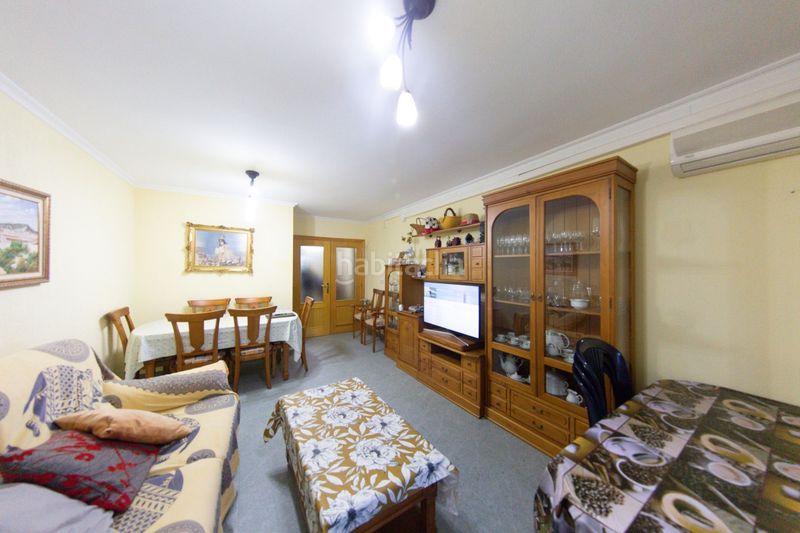 Foto 1d8e31ea-71ff-4642-b9d2-ed92dcf26d98. Apartament amb calefacció piscina a Playa Muchavista Campello (el)