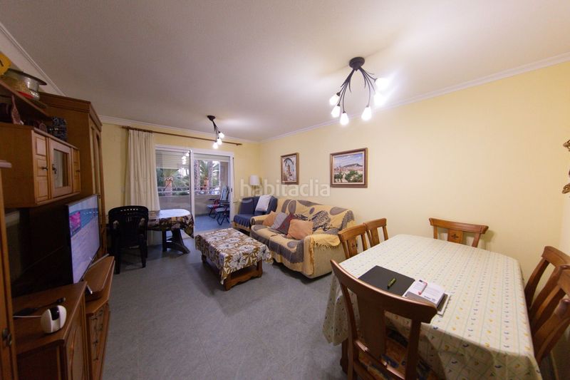 Foto 8c268098-5d14-4fe4-8902-5c6b2a1add8d. Apartament amb calefacció piscina a Playa Muchavista Campello (el)