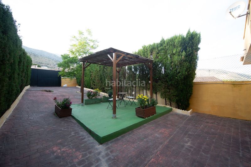 Foto 0f112a14-74a0-4756-8ef5-c2e72ab73a94. Casa adosada  en Aigües