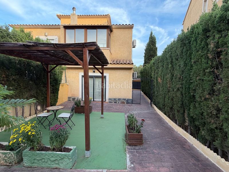 Foto 45002d9c-d660-4aec-9454-123e6225a2a2. Casa adossada amb calefacció a Aigües