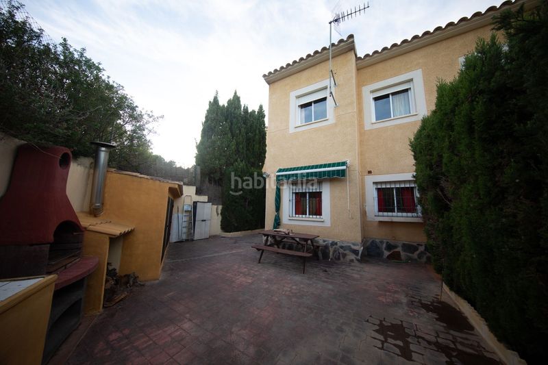 Foto 69e8fe2f-05b1-48c2-8b84-c307dbde7de2. Casa adosada  en Aigües