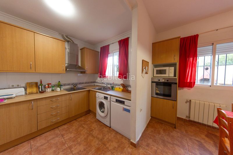 Foto 98214d5b-e9b5-47cf-a25c-1a6b884f9349. Casa adosada  en Aigües