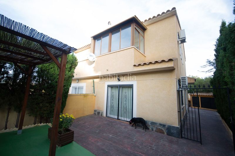 Foto bbbf8e2c-b8b2-4f92-a182-fa7cedd207f6. Casa adossada amb calefacció a Aigües