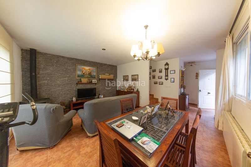 Foto c251f721-164d-4391-8762-9d0b337c6347. Casa adosada  en Aigües