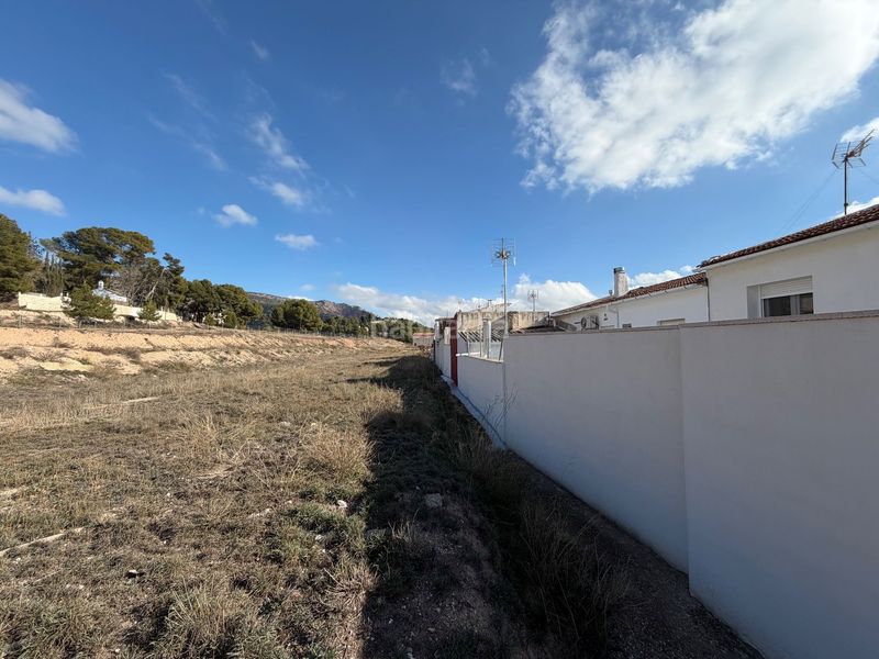 Foto 43ac5078-83da-4289-a448-cd459cef885a. Terreny residencial a Ibi