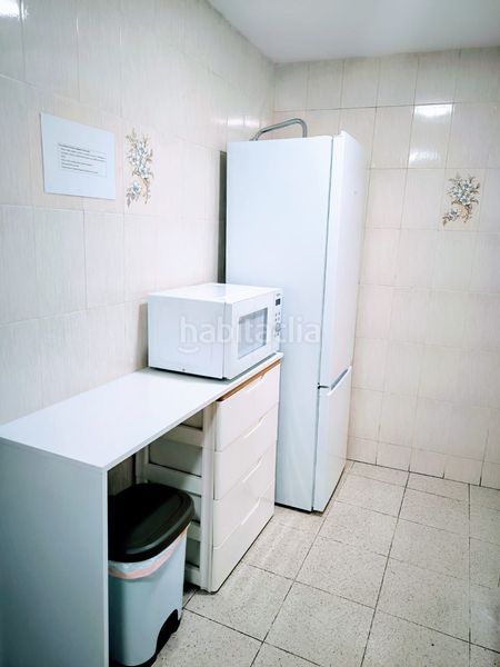 Foto 2bf553a8-1bf1-4e59-bd5d-92ef6e934992. Apartament amb calefacció a Carolinas Bajas Alicante