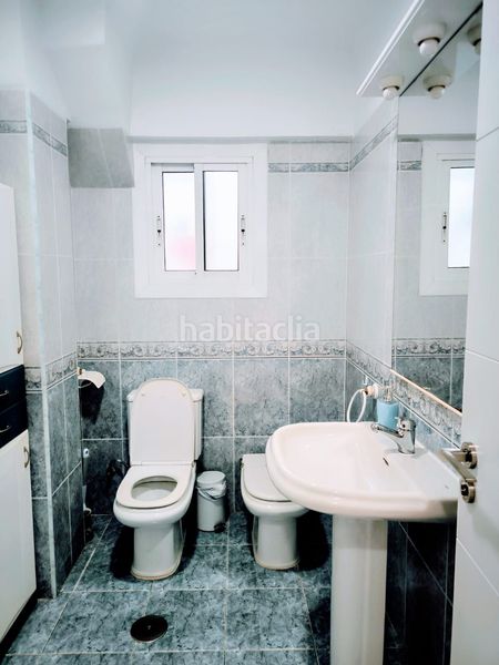 Foto b380bf92-d19d-41bf-a977-152c726bf433. Apartament amb calefacció a Carolinas Bajas Alicante