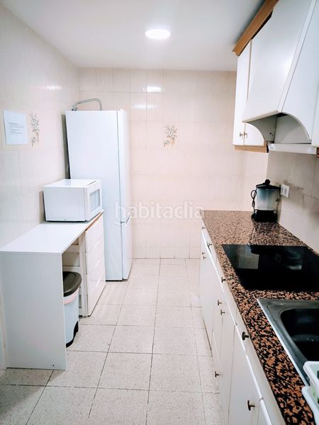 Foto fe7c8df8-f0cc-4d23-9913-869eed42dc03. Apartament amb calefacció a Carolinas Bajas Alicante