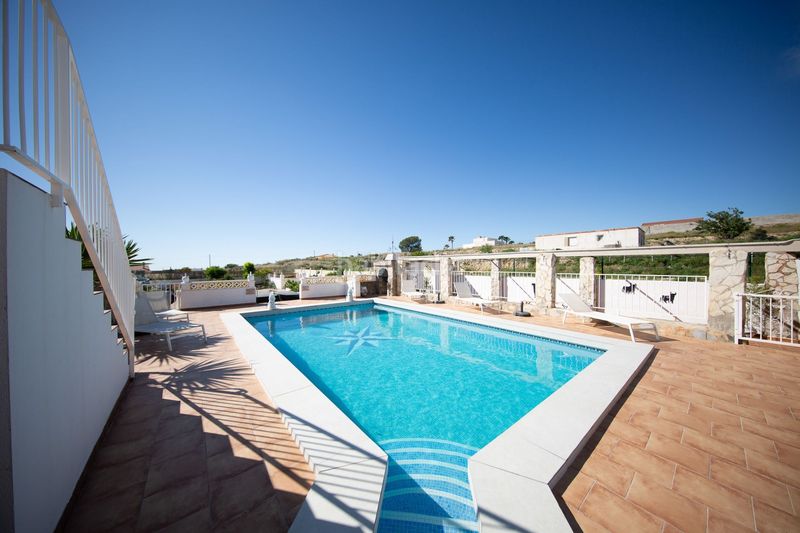 Foto b100807f-7182-423f-9778-c8f362d4e752. Casa con riscaldamento piscina in Valle del Sol Mutxamel