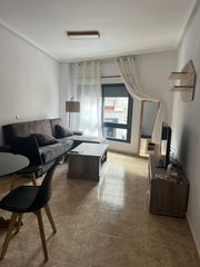 Miete Etagenwohnung in Carolinas Altas. Alquiler piso carolinas altas