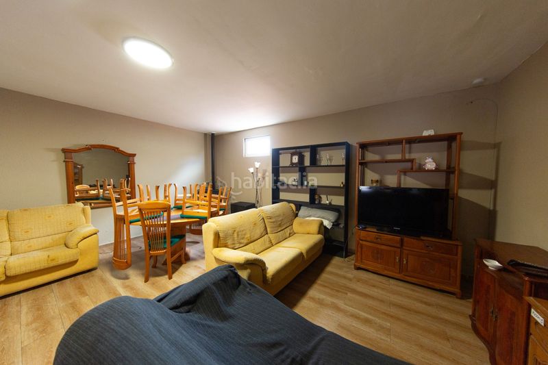 Foto 14721648-1ce8-45de-8d6e-dcd96a5ccf5e. Local comercial a Coloma Nucia (la)