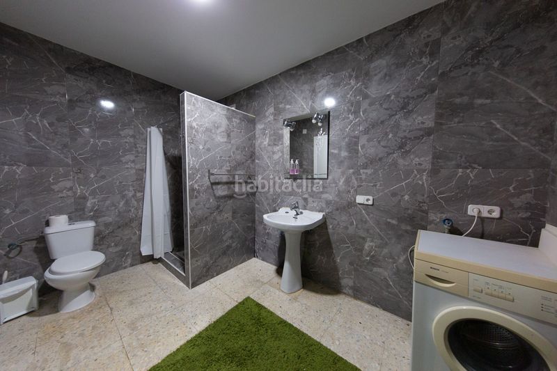 Foto 341c0bbe-4d92-423f-8cd3-e0a6dbcaed08. Local comercial a Coloma Nucia (la)