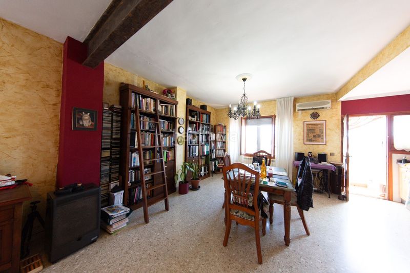 Foto f64e1d61-eba7-424d-b3e6-b729cb889a8a. Apartament amb calefacció a Castalla