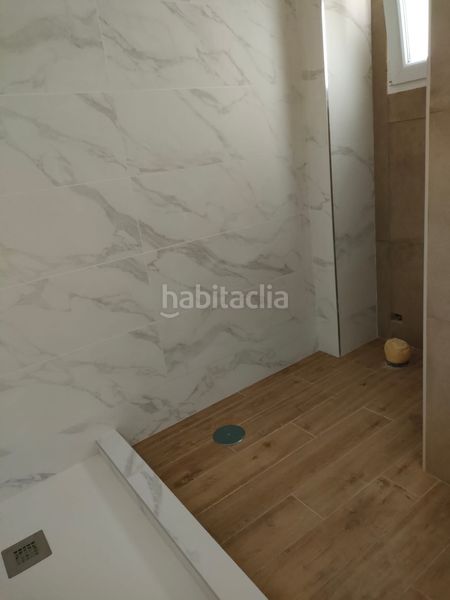 Foto 8bc30298-39e1-48ee-94d9-b346ca3b2d2f. Apartament amb calefacció a Campello Playa Campello (el)