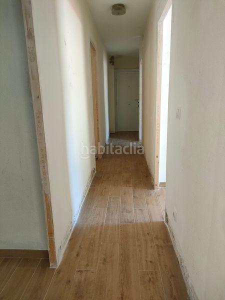 Foto 9039173b-ef11-4a19-a0b2-bf386c109253. Apartament amb calefacció a Campello Playa Campello (el)