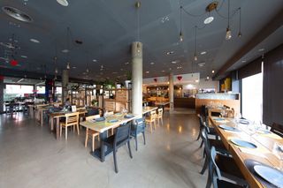Local Comercial en Alicante Golf. Edificio en venta en alicante golf.
