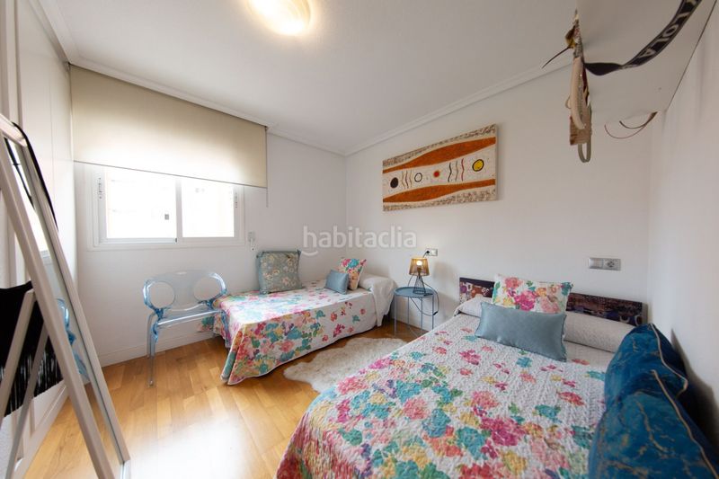 Foto 4159f554-54c4-4e71-8848-1523bbb9c6fb. Pis amb calefacció a Babel Alicante