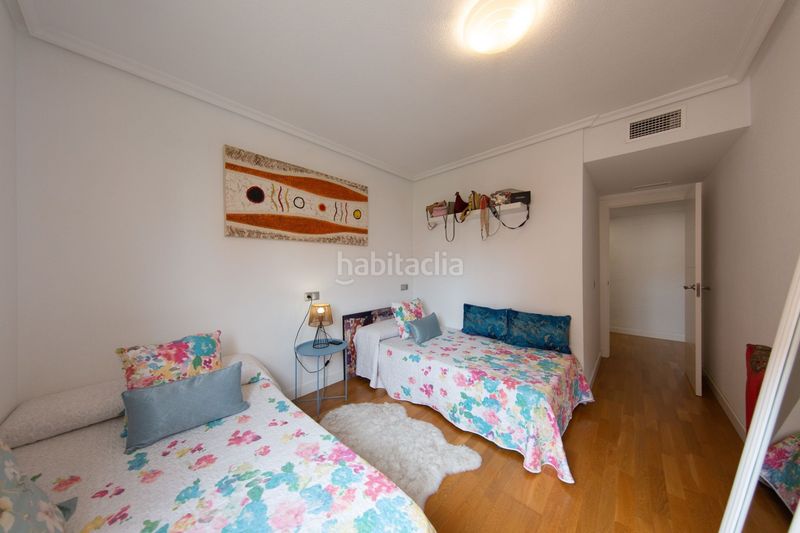 Foto 63b6f1d6-5791-4e42-afd1-3f8a03183103. Pis amb calefacció a Babel Alicante