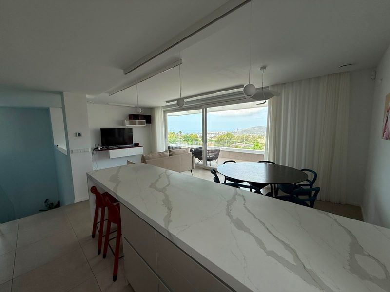Foto ba98efdd-fcdf-486e-a4ca-b529efe51be6. Affitto casa con riscaldamento piscina in cala Finestrat Finestrat
