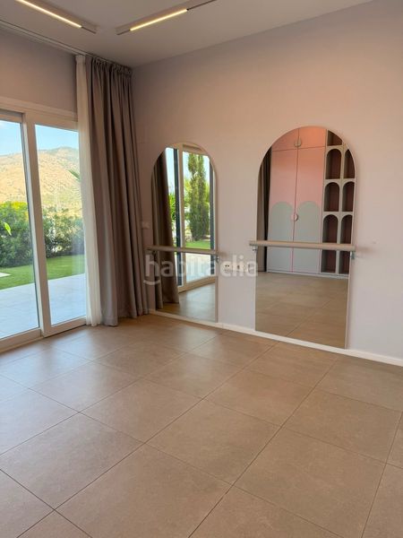 Foto f5e73746-5008-4c52-99fc-0d3f4a0e8804. Lloguer casa amb calefacció piscina a cala Finestrat Finestrat