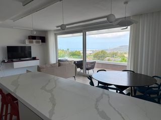 Rent House in Cala Finestrat. Alquiler de casa o chalet independiente en finestrat