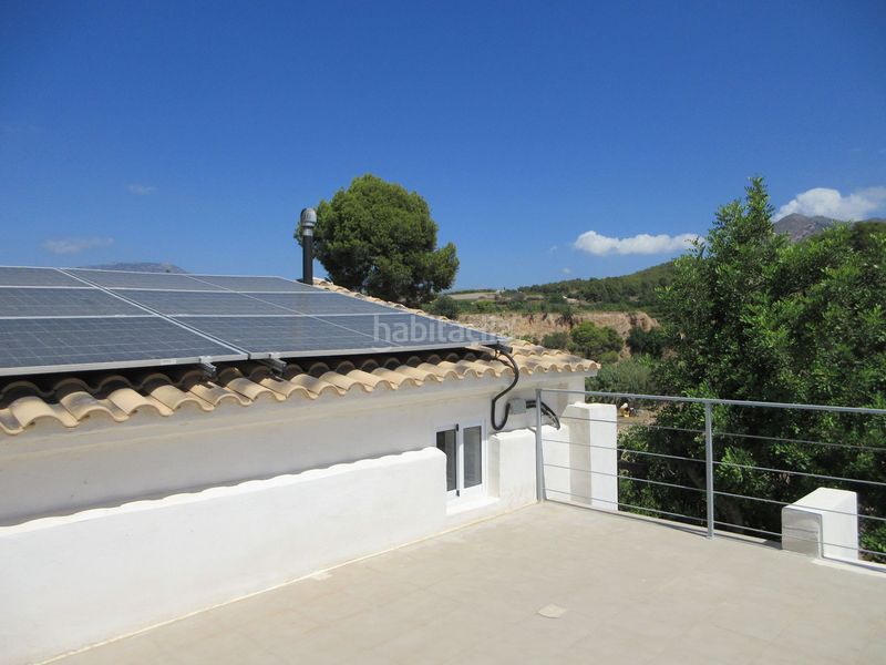Foto 2f842680-2f08-4419-8980-3a5384acfbcb. Finca rústica a La Nucia Pueblo Nucia (la)