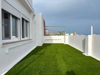 Lloguer Àtic a Alipark. Alquiler ático en av. aguilera