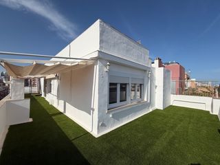 Lloguer Àtic a Alipark. Alquiler ático en av. aguilera