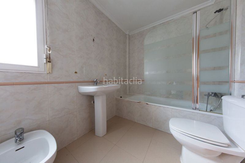 Foto 4c7c3db6-c656-40e9-bb55-4166082380fe. Triplex avec chauffage dans Pinoso