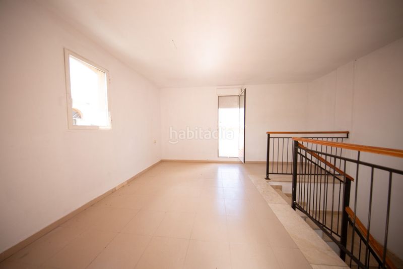 Foto 730938f6-7f8e-44f4-9963-729e4b8fb85a. Triplex avec chauffage dans Pinoso