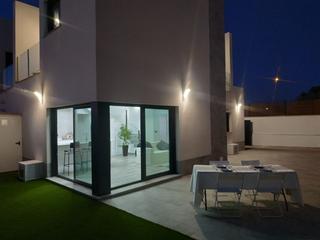 Casa a Centro. Espectacular chalet de diseño en mutxamel