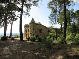 Chalet in Ibi. Masía en venta en ibi