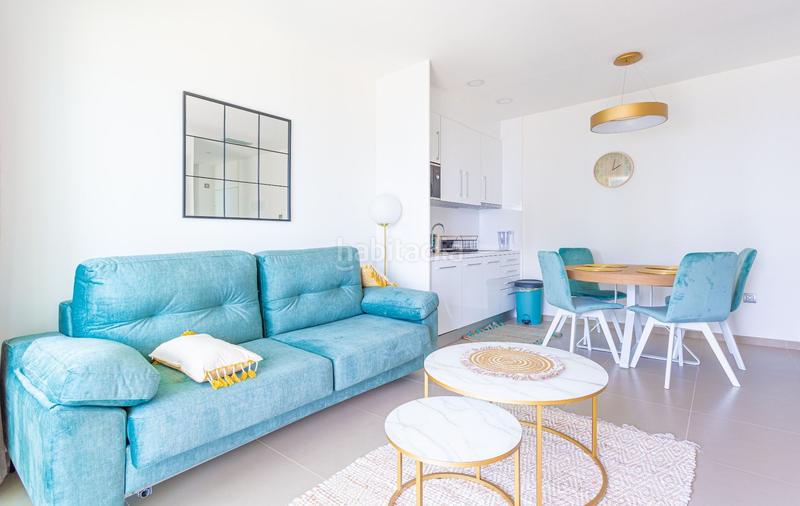 Foto fce932d4-5b6f-432e-9e93-9e3570cccba0. Apartamento  en venta en Playa Poniente en Benidorm