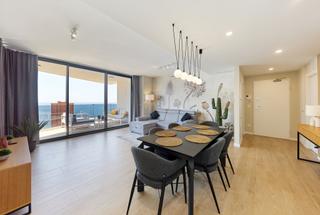 Apartament en Playa Poniente. Apartamento exclusivo con vistas al mar en benidorm