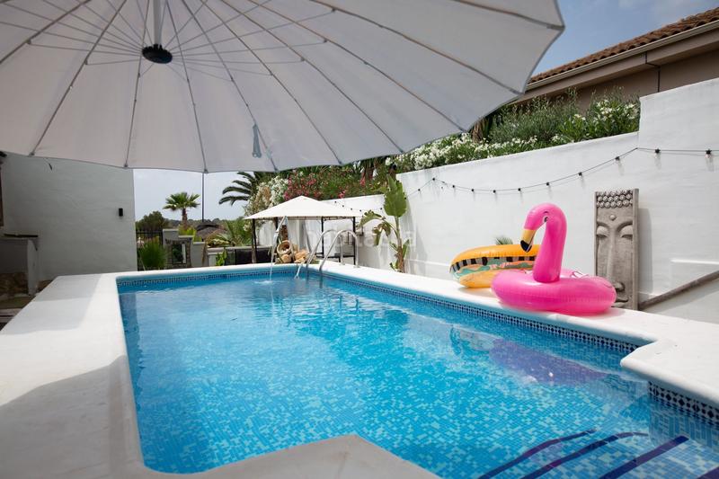 Foto 5862b969-9fa3-4ea5-b827-c42bd0027bef. Casa chalet independiente en venta en la nucia en Nucia (la)