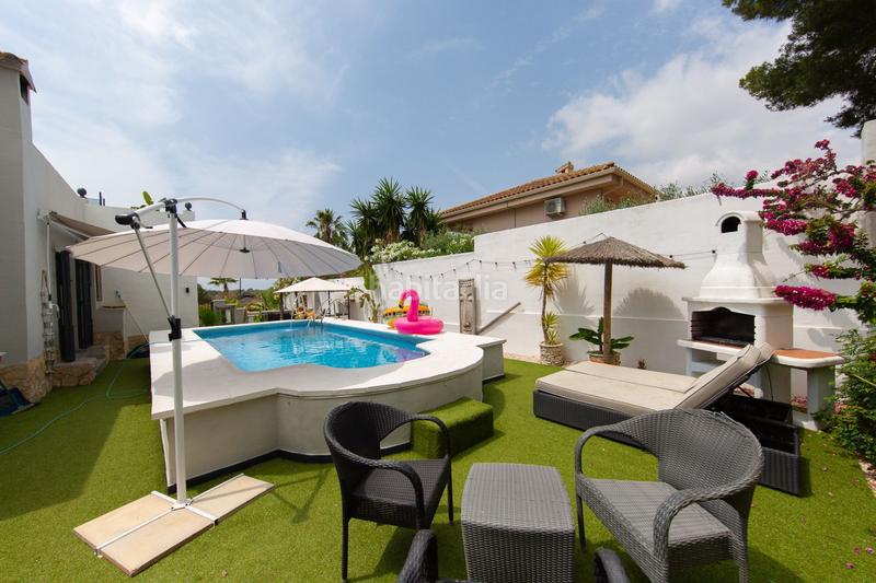 Foto 5b792a7f-7348-416d-ad9a-c4b7933a2c03. Casa chalet independiente en venta en la nucia en Nucia (la)