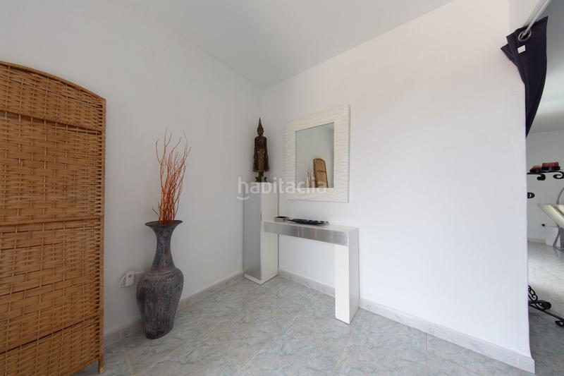 Foto c26da1dc-6ea5-4a29-8c73-eeef97814e51. Casa chalet independiente en venta en la nucia en Nucia (la)