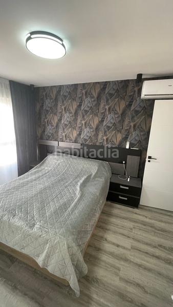 Foto ed58e9e3-603a-4f4b-a884-f3bb7540b7e5. Piccolo appartamento con riscaldamento piscina in Benidorm