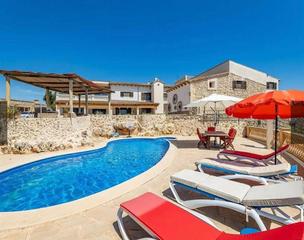 Xalet a Lloret de Vista Alegre. Finca rústica en lloret de vista alegre