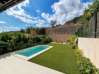 Maison jumelée à Mancor de la Vall. Impresionante chalet adosado en mancor de la vall, mallorca