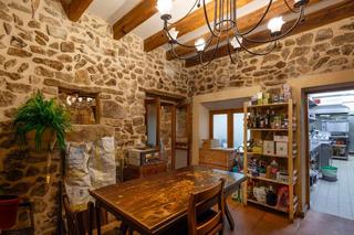 Local commercial à Selva. Encantador barrestaurante mallorquín con vivienda potencial